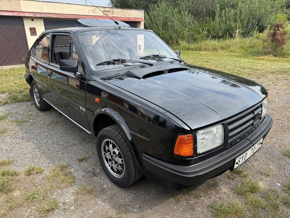 1989 Škoda RAPID - 3