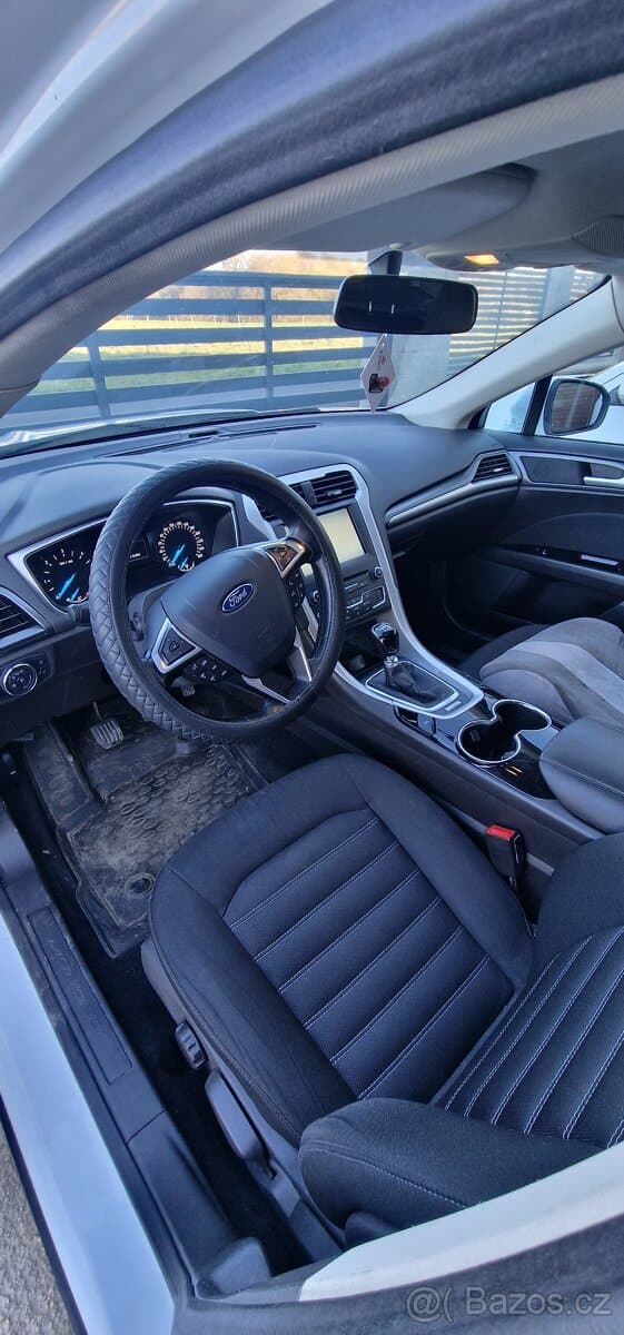 2015 Ford MONDEO - 3