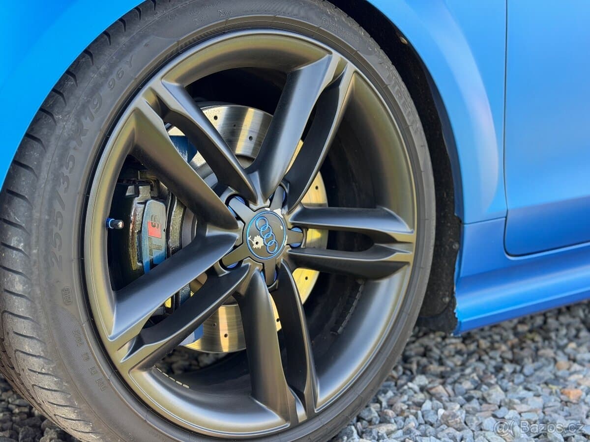 2009 Audi TT - 3