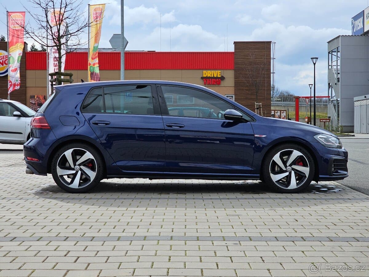 2017 Volkswagen GOLF - 3