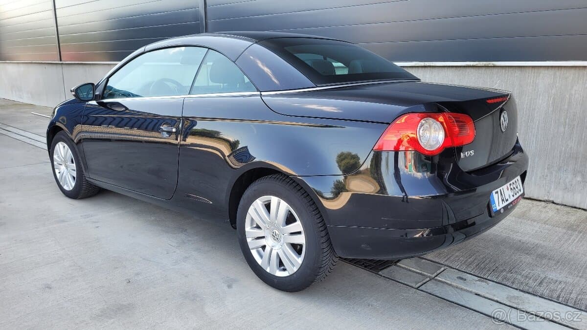 2010 Volkswagen EOS - 3