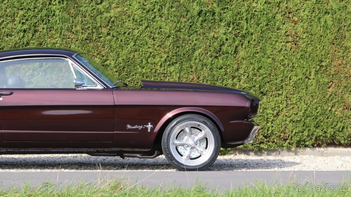1966 Ford MUSTANG - 3