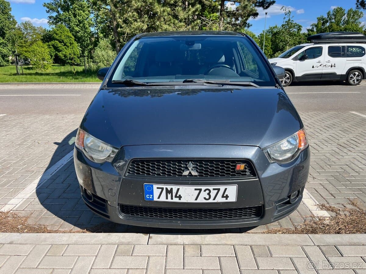 2012 Mitsubishi COLT - 3