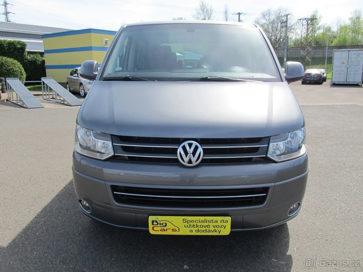 2010 Volkswagen MULTIVAN - 3