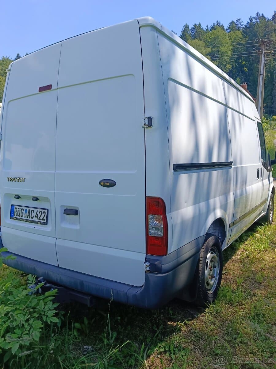 2010 Ford TRANSIT - 3