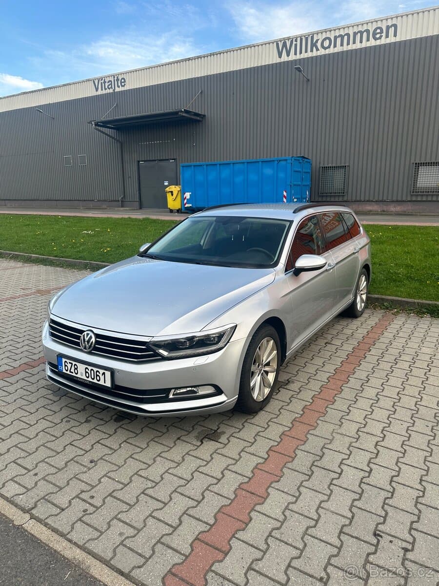2015 Volkswagen PASSAT - 3