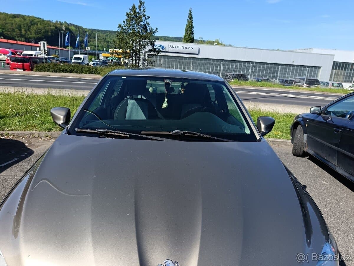 Peugeot 301 - 3
