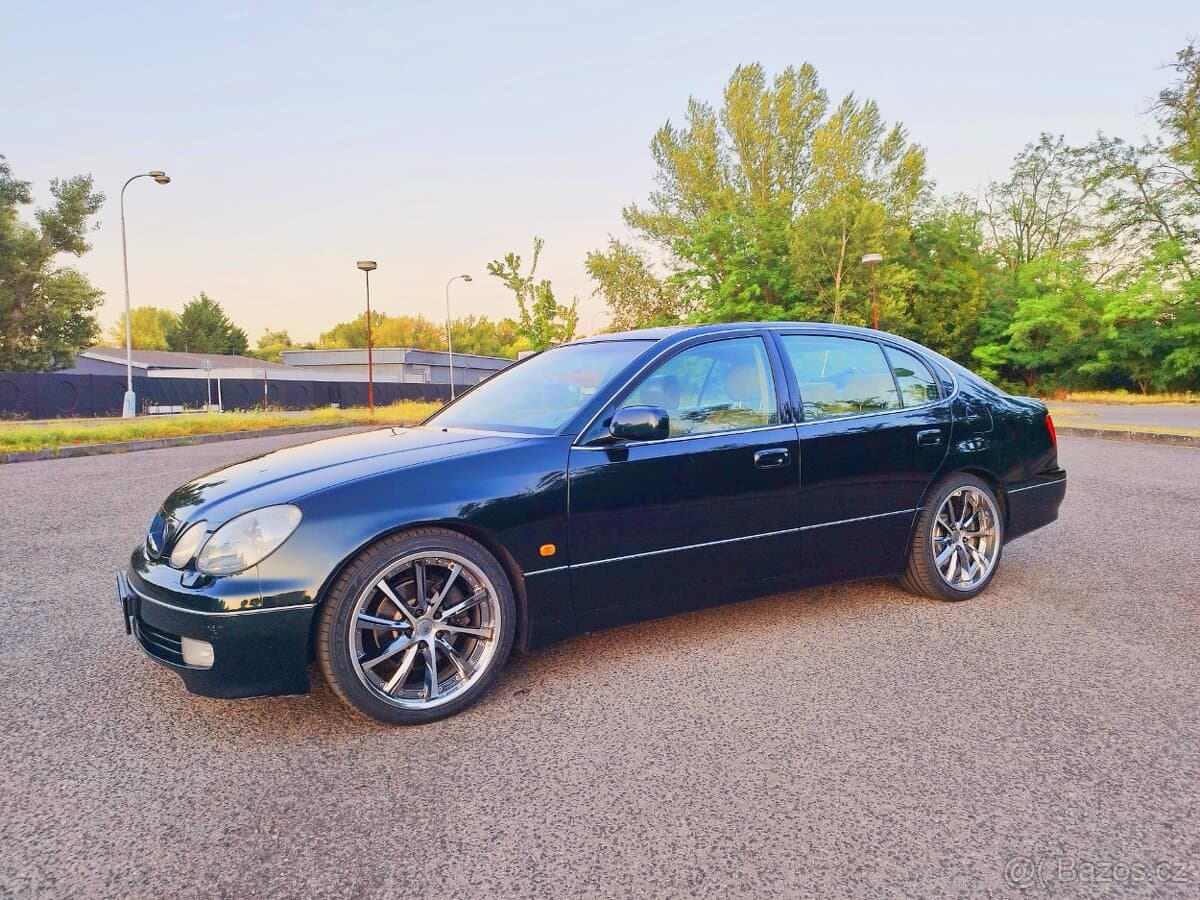 Lexus GS - 3