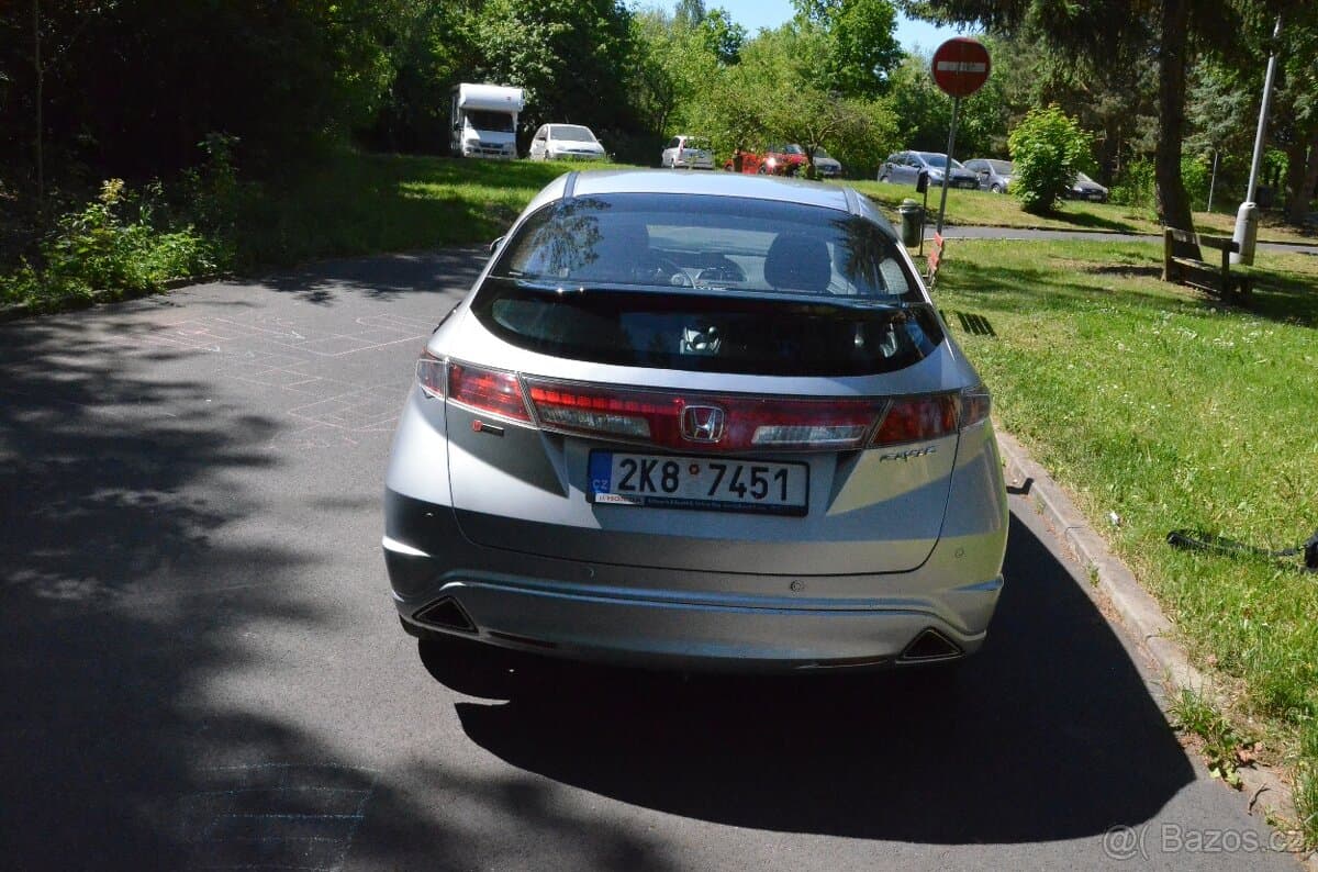 2010 Honda CIVIC - 3