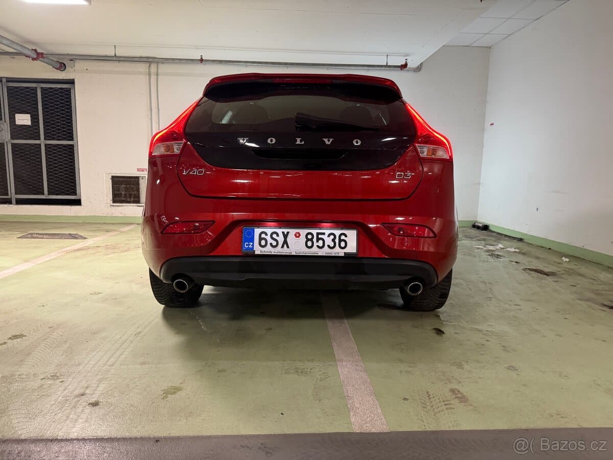 2019 Volvo V40 - 3