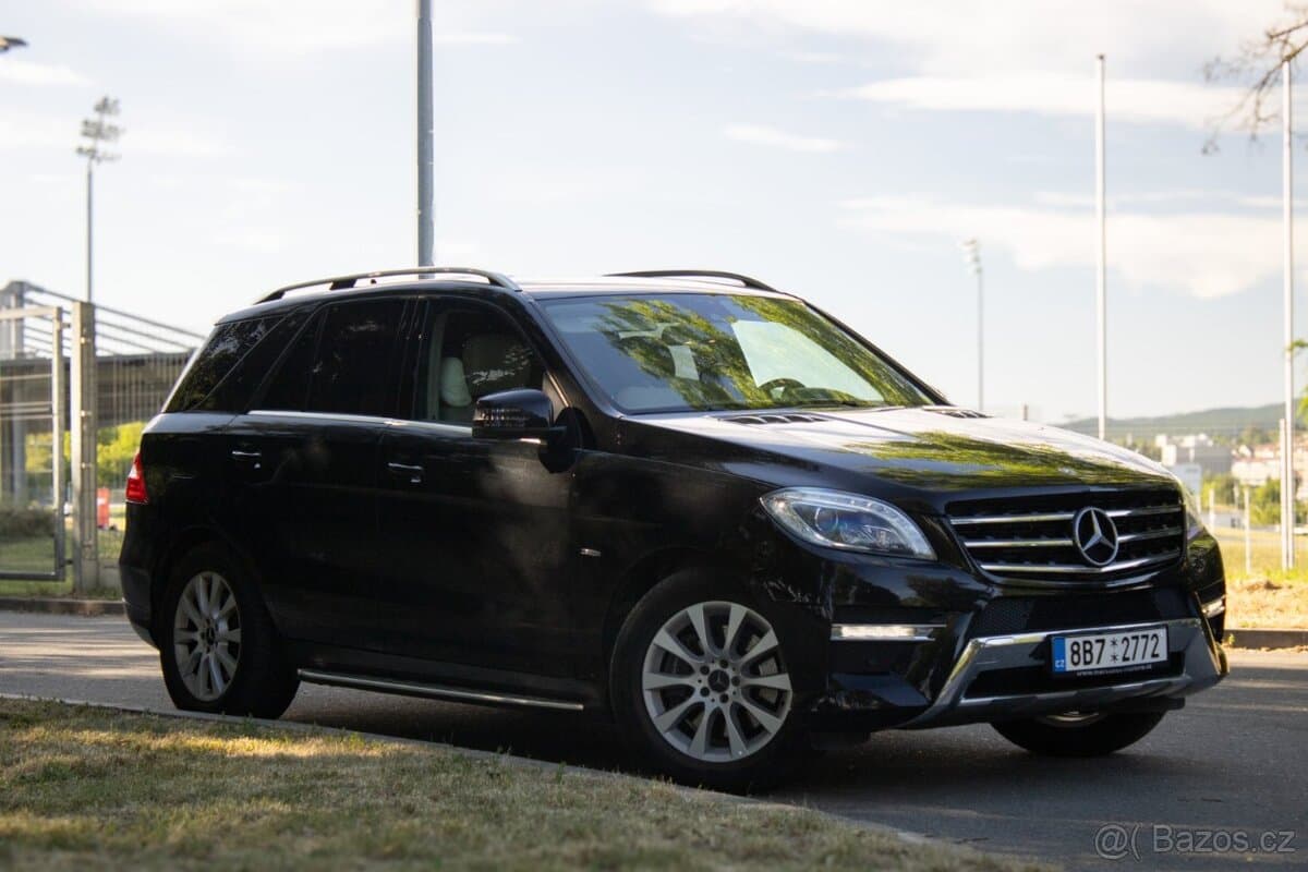 Mercedes-Benz M-CLASS - 3