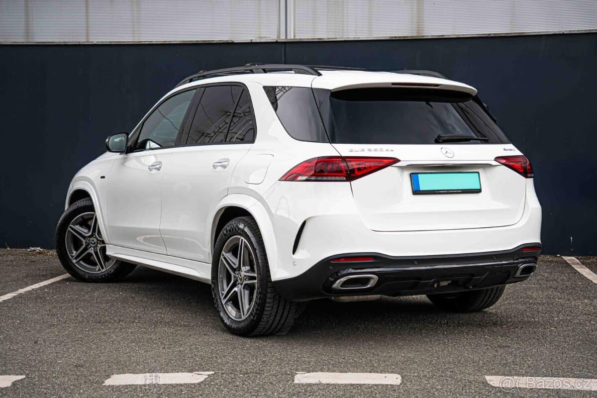 2021 Mercedes-Benz GL - 3