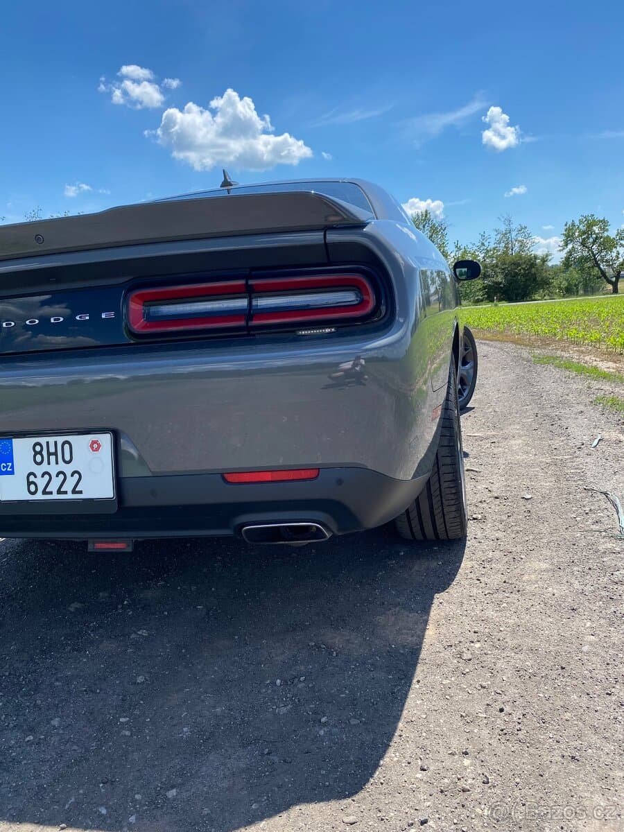Dodge CHALLENGER - 3