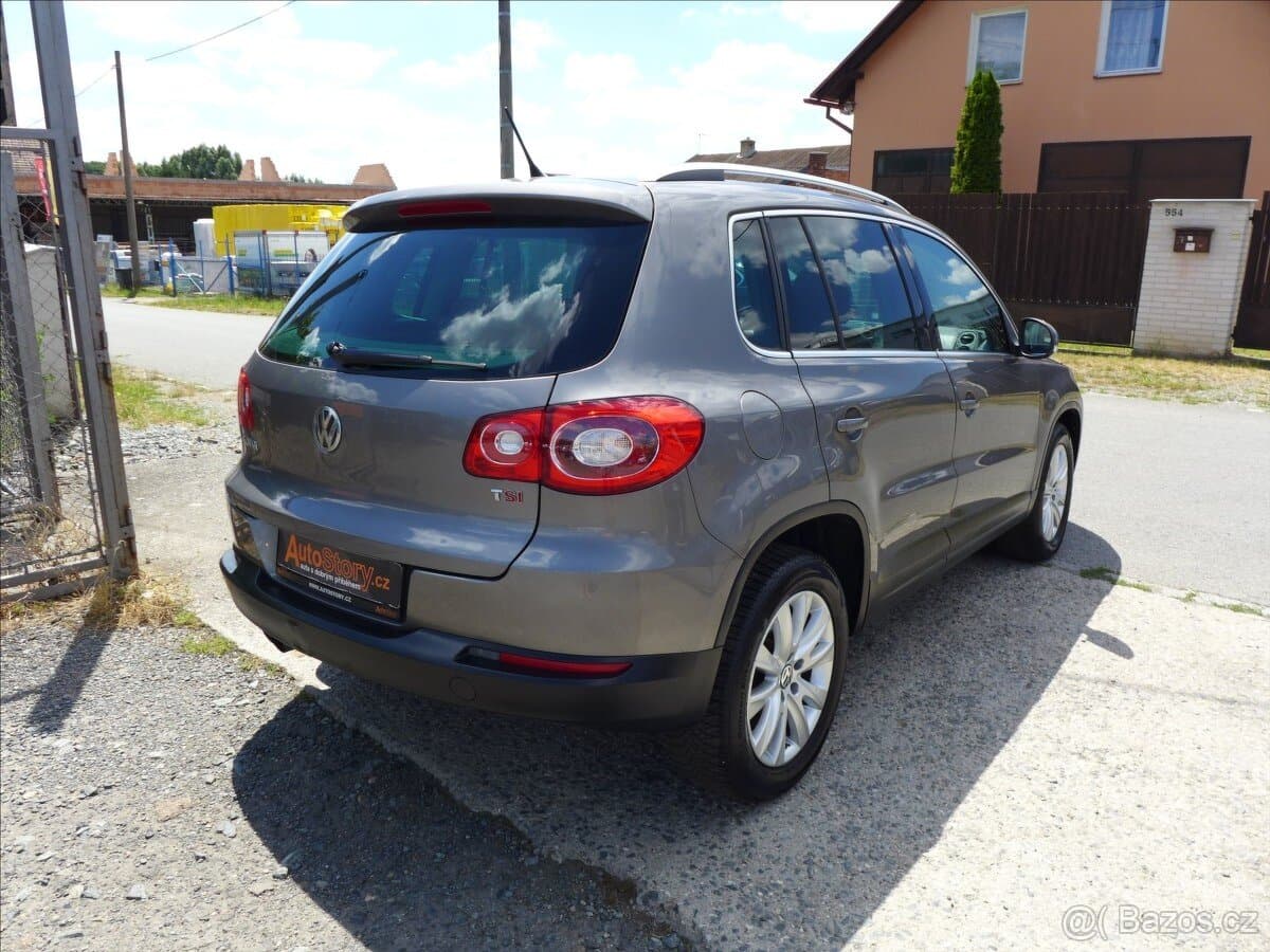 2009 Volkswagen TIGUAN - 3