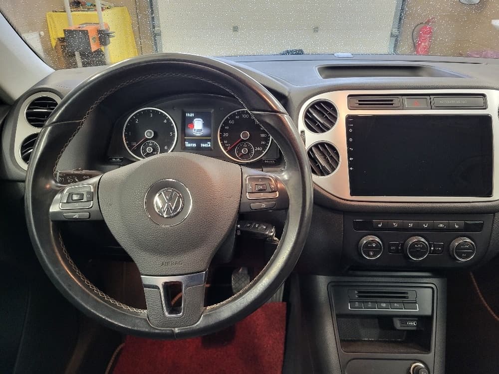 2015 Volkswagen TIGUAN - 3