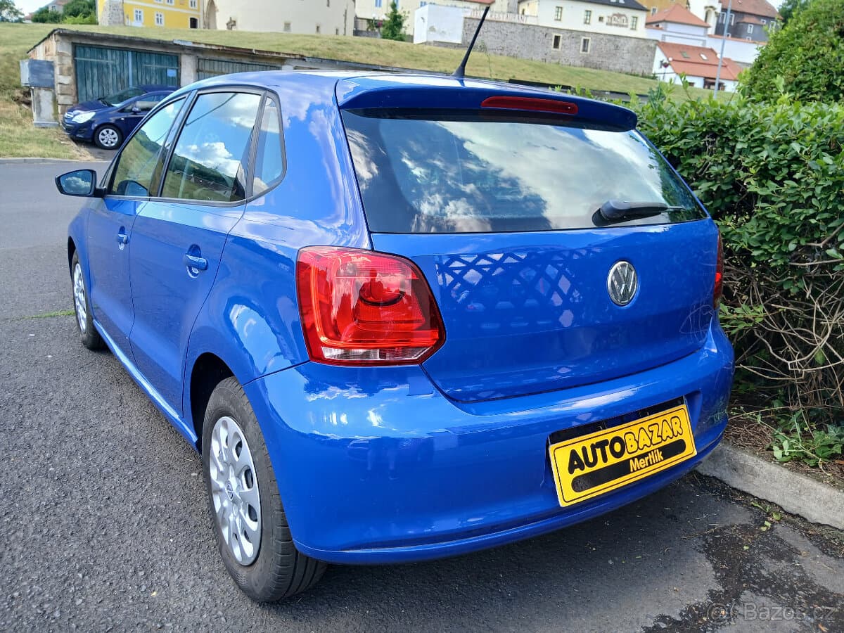 2012 Volkswagen POLO - 3