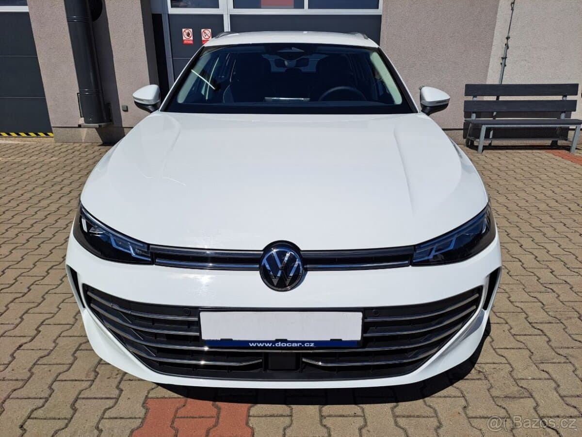 Volkswagen PASSAT - 3