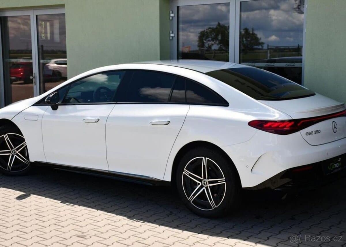 2025 Mercedes-Benz EQE - 3