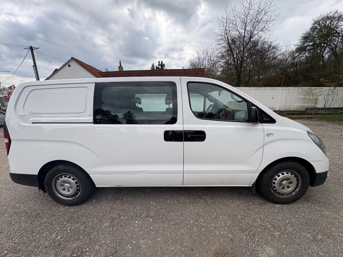 2013 Hyundai H-1 - 3