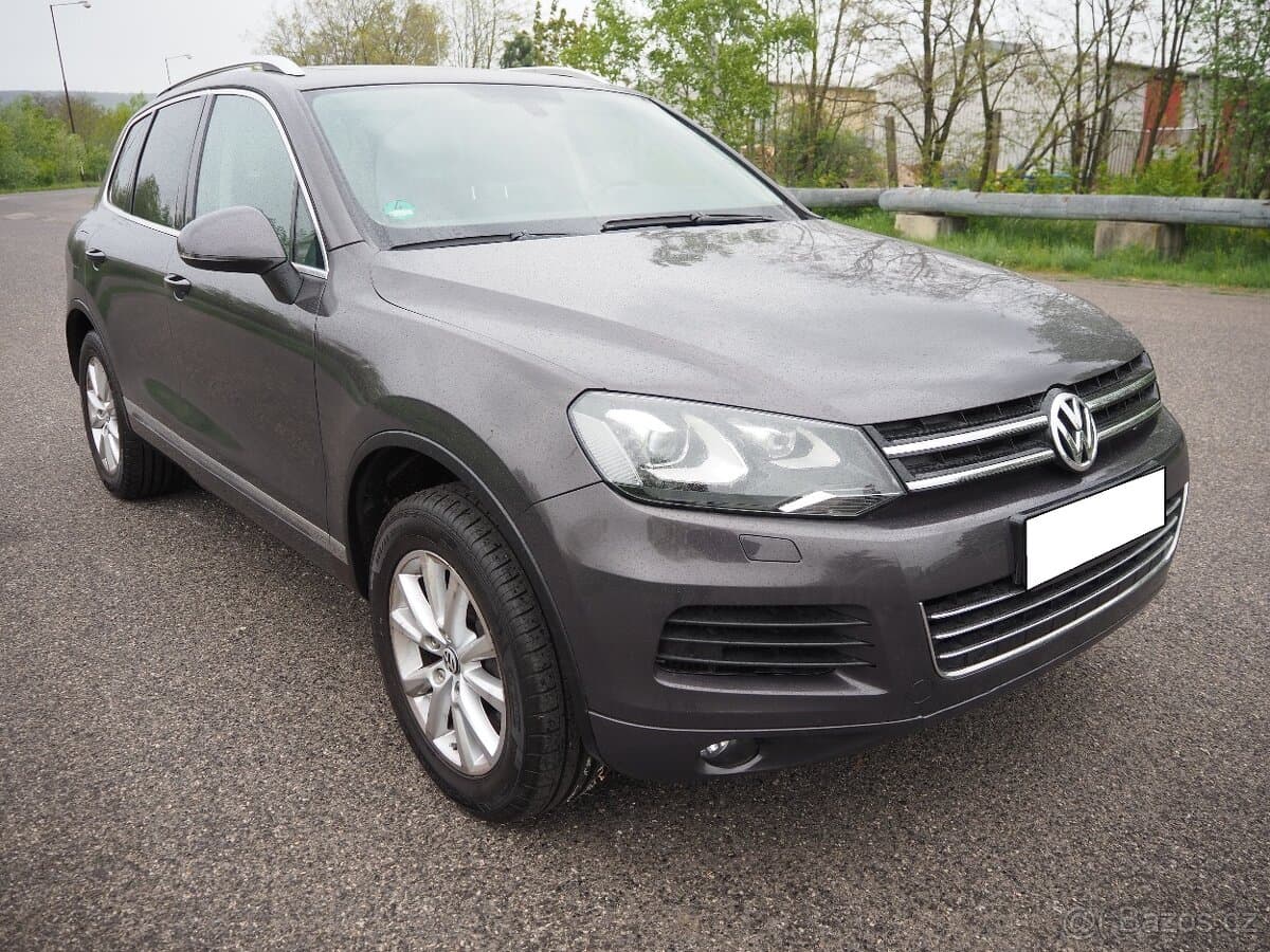 2012 Volkswagen TOUAREG - 3