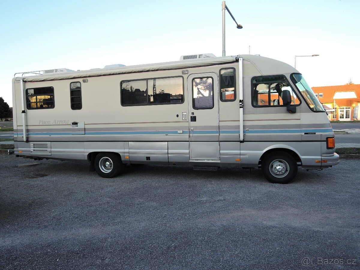 1990 Ford OSTATNÍ - 3