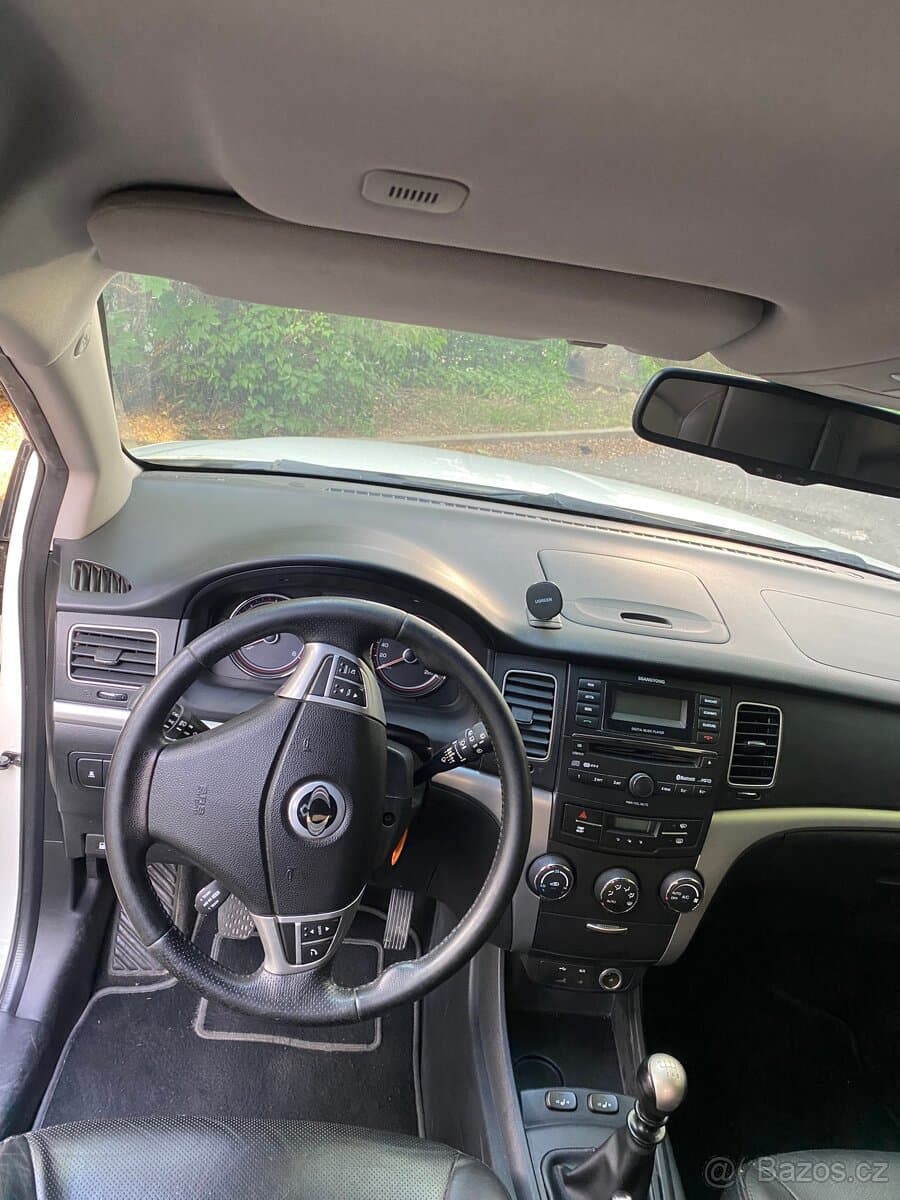 2010 SsangYong KORANDO - 3