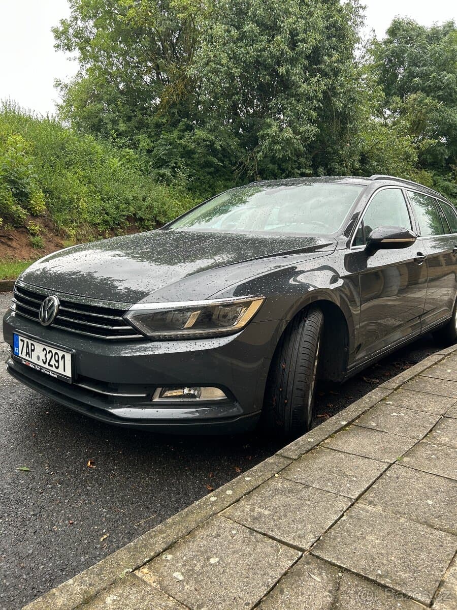 2015 Volkswagen PASSAT - 3