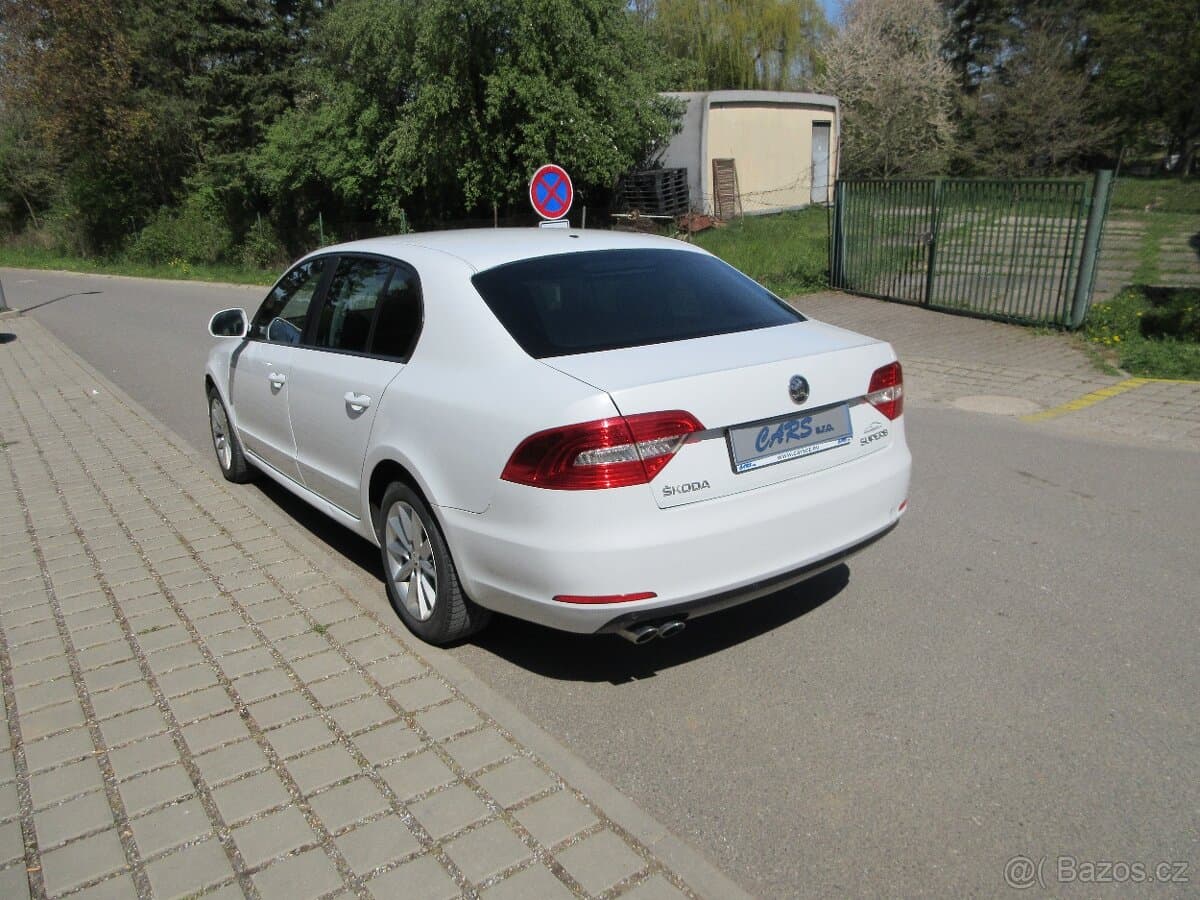 2015 Škoda SUPERB - 3