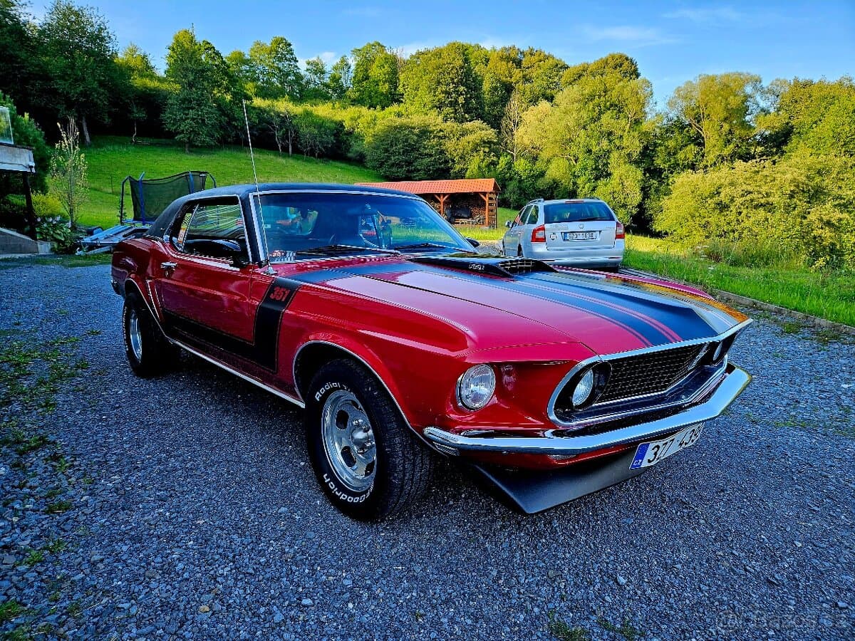 1969 Ford MUSTANG - 3