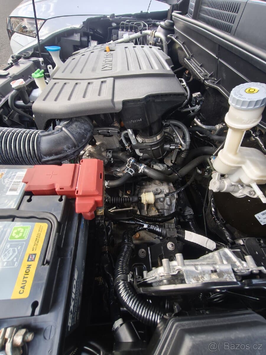 2015 Suzuki S-CROSS - 3
