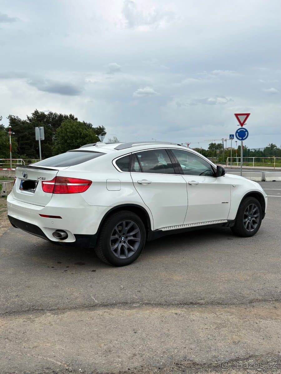 2010 BMW X6 - 3