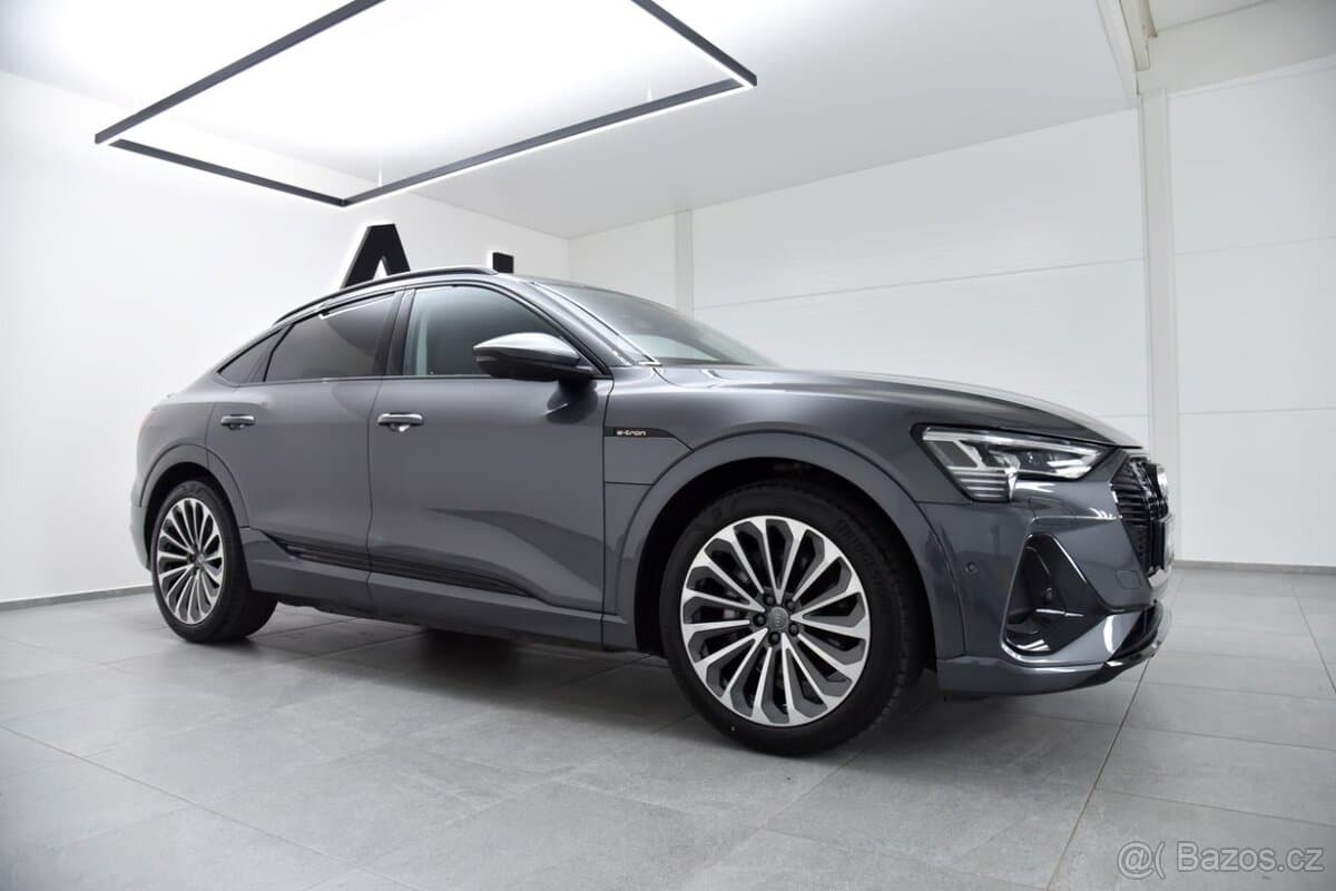 2022 Audi E-TRON - 3