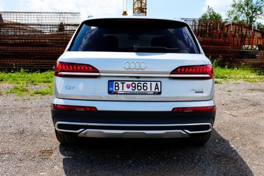 Audi Q7 - 3