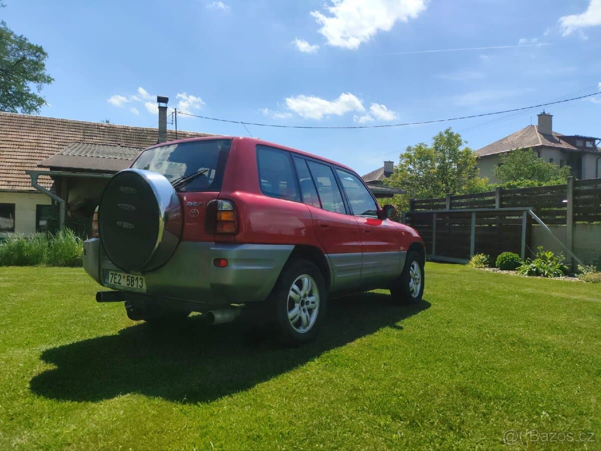 1997 Toyota RAV4 - 3