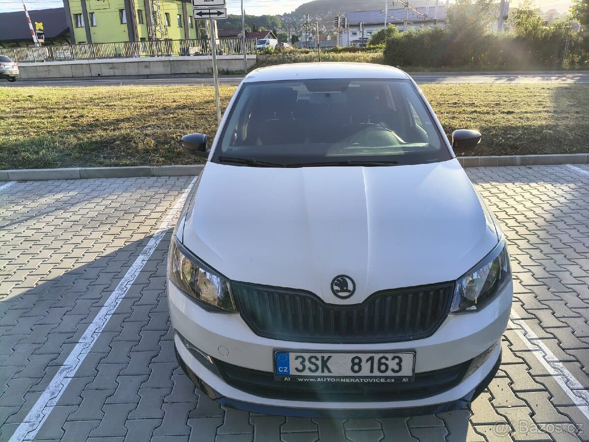 2015 Škoda FABIA - 3
