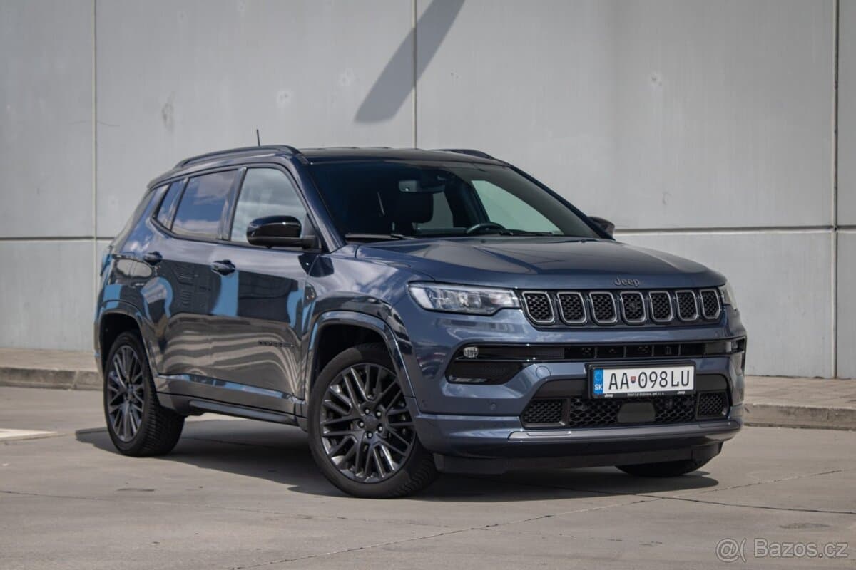 2022 Jeep COMPASS - 3