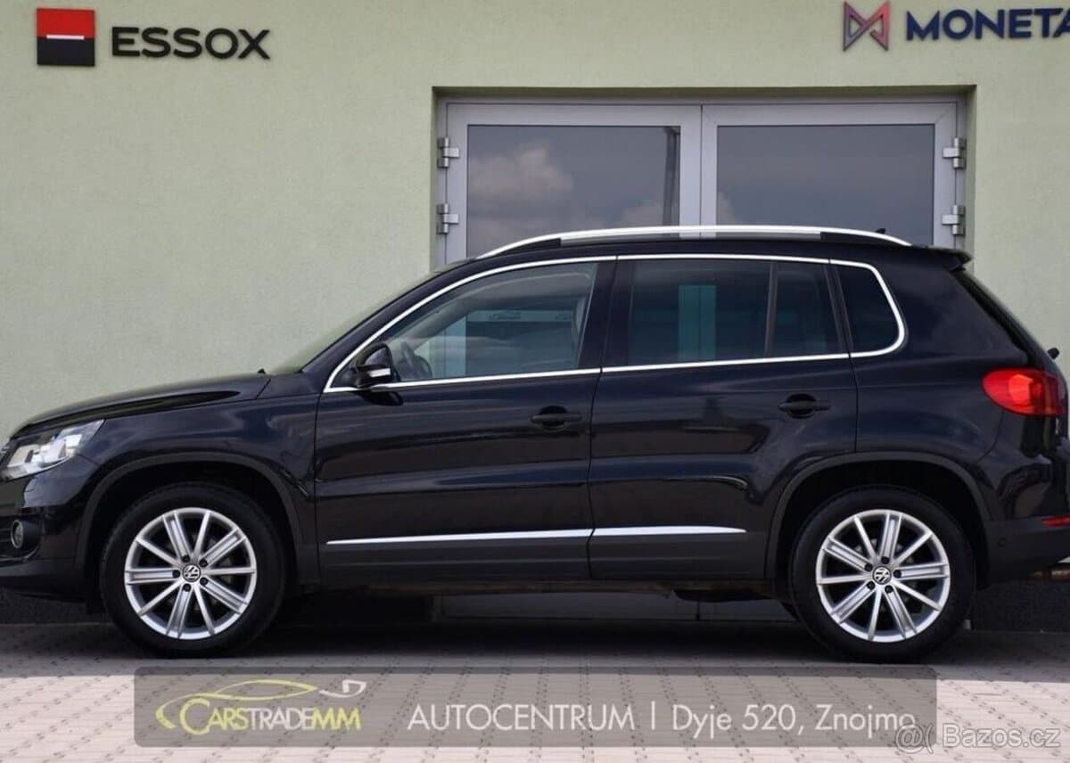 2012 Volkswagen TIGUAN - 3