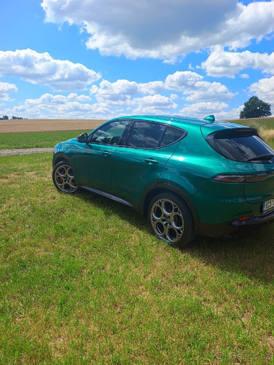 2022 Alfa Romeo TONALE - 3