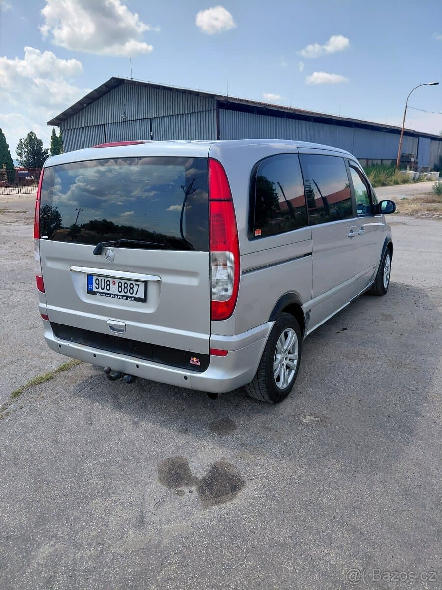 2004 Mercedes-Benz VIANO - 3