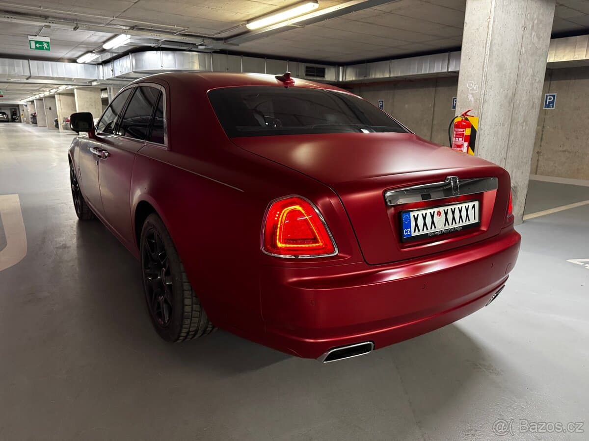 2010 Rolls-Royce GHOST - 3