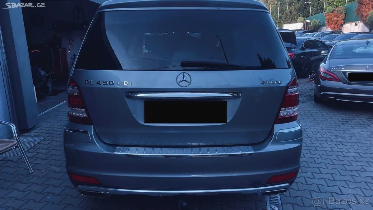 2012 Mercedes-Benz GL - 3