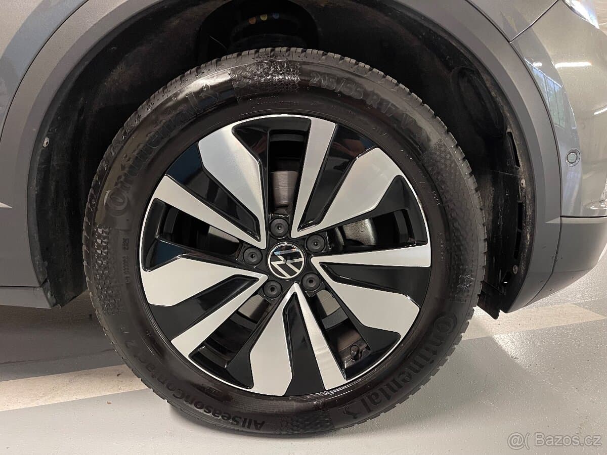 2025 Volkswagen T-ROC - 3