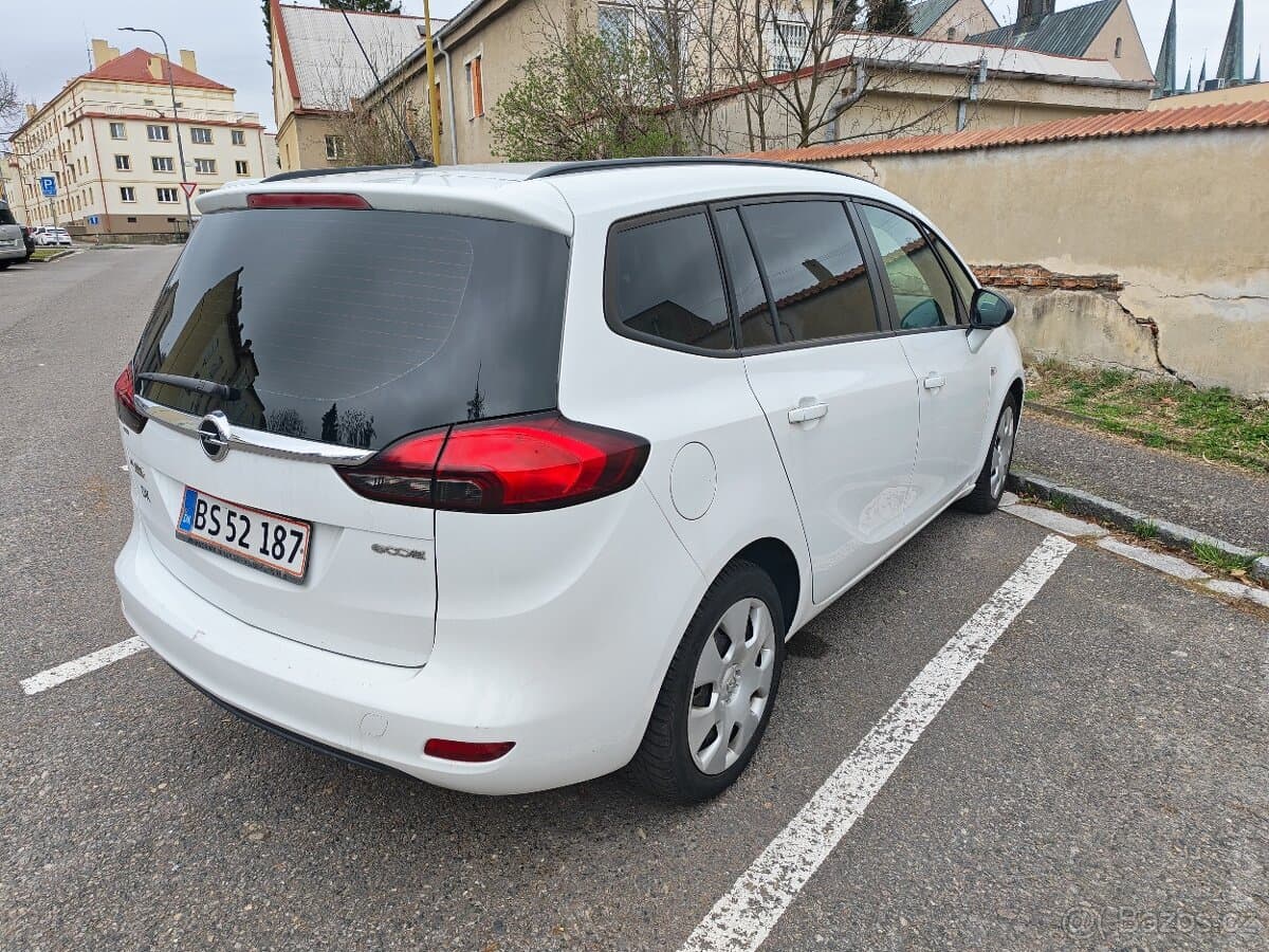 Opel ZAFIRA - 3