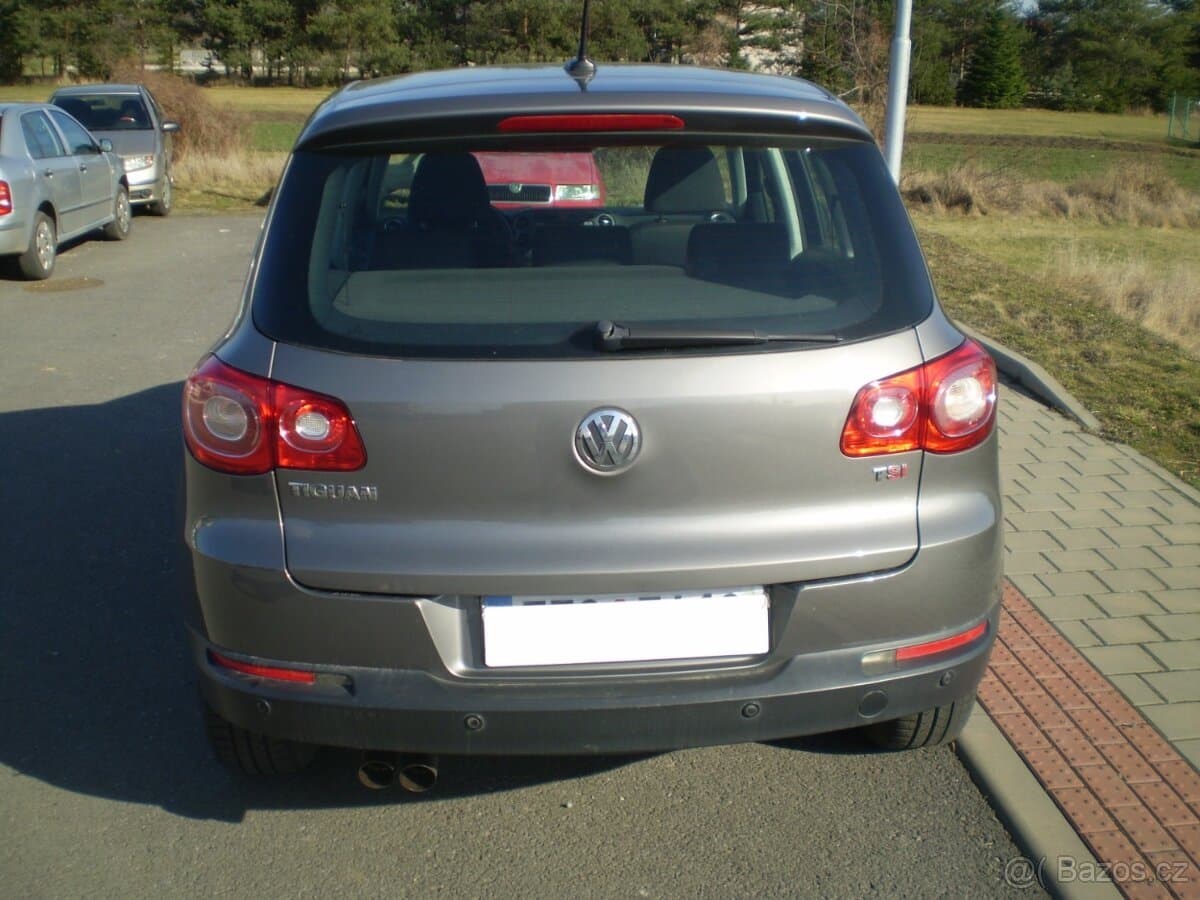 2009 Volkswagen TIGUAN - 3