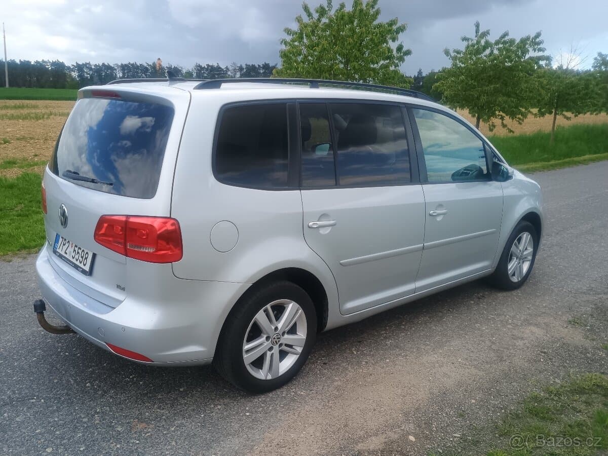 2011 Volkswagen TOURAN - 3