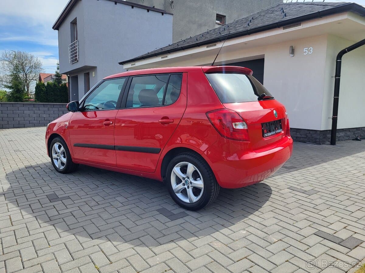 2011 Škoda FABIA - 3