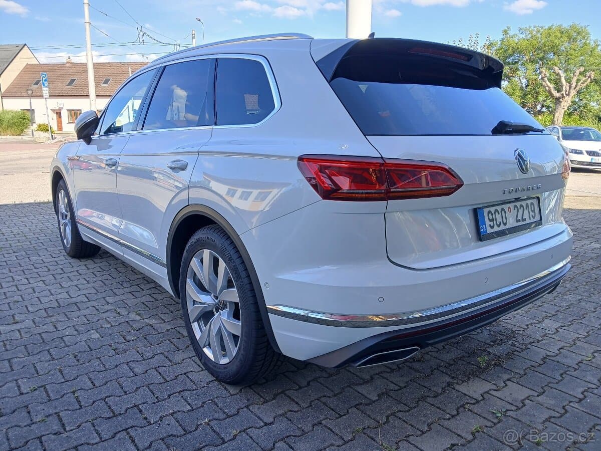 2020 Volkswagen TOUAREG - 3