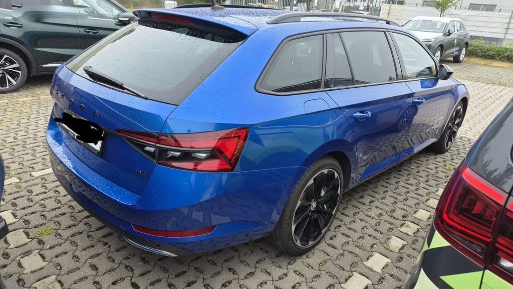 2021 Škoda SUPERB - 3