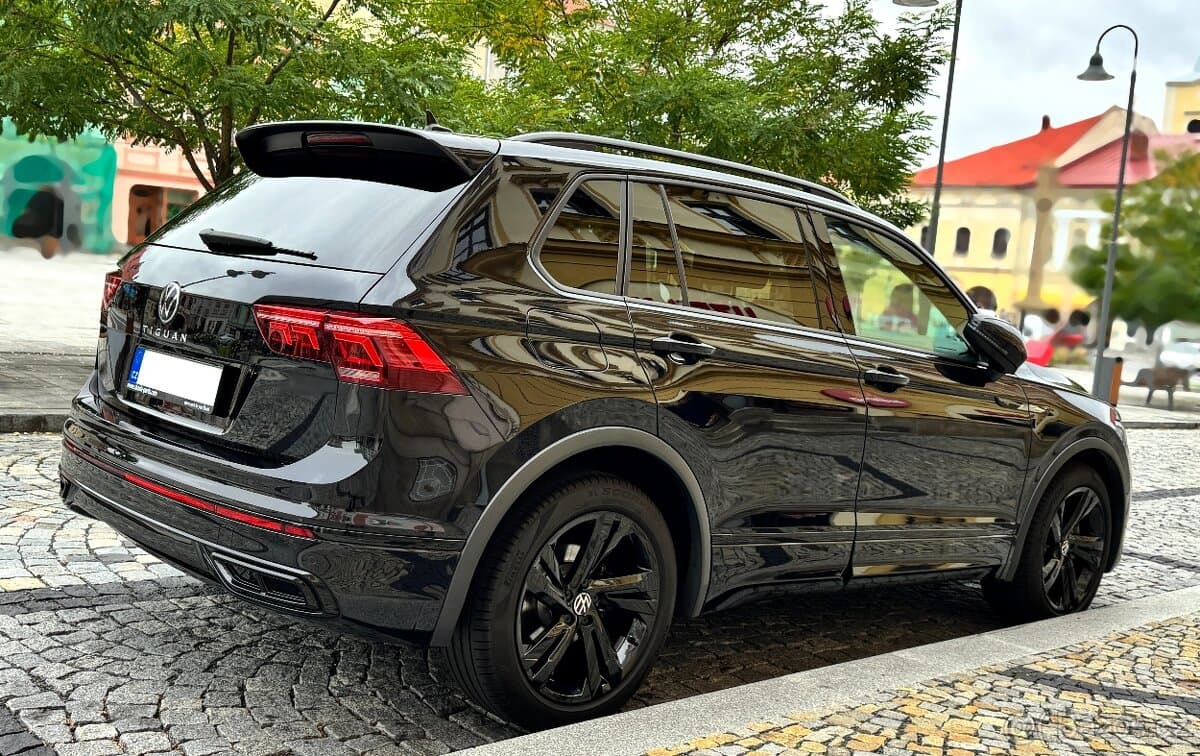 2023 Volkswagen TIGUAN - 3