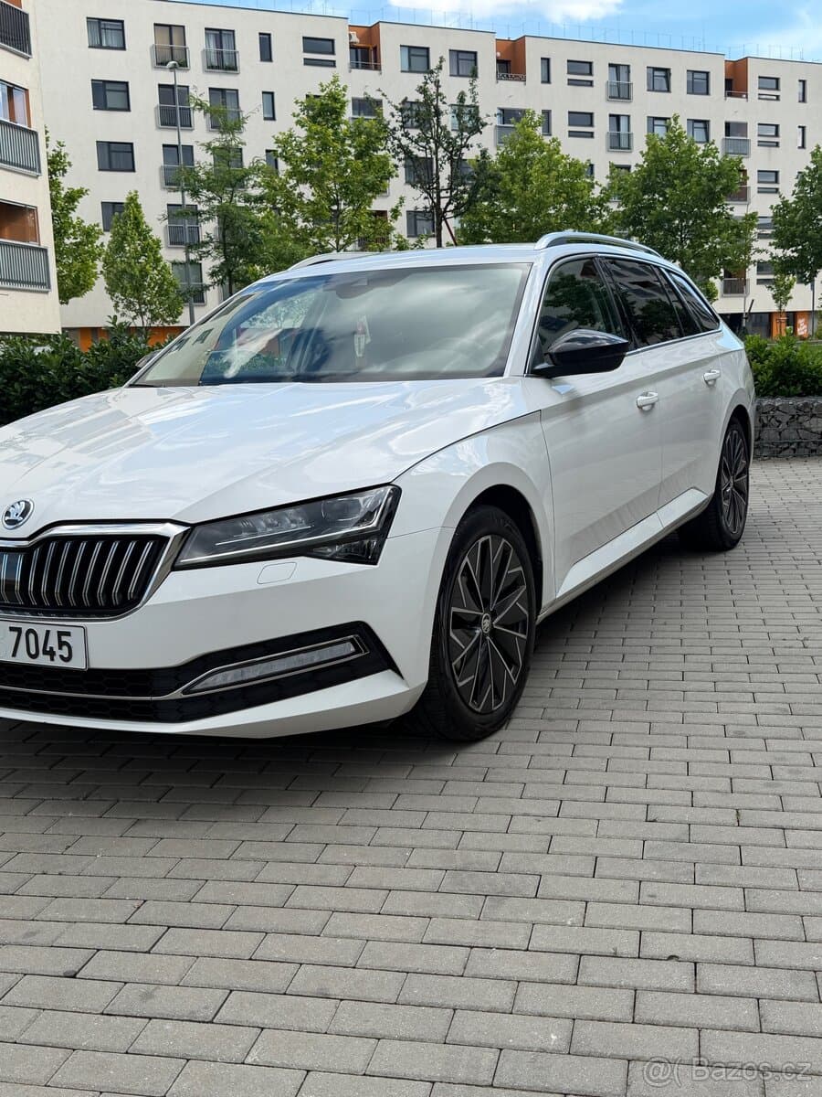 2020 Škoda SUPERB - 3